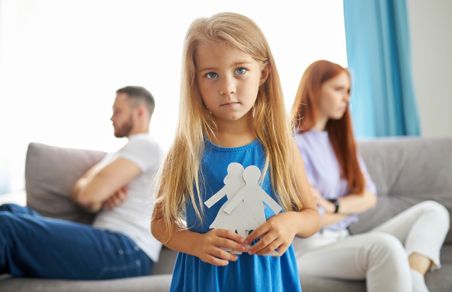 Les enfants de parents divorcés face à un danger caché : une étude révèle un risque mortel à l'âge adulte