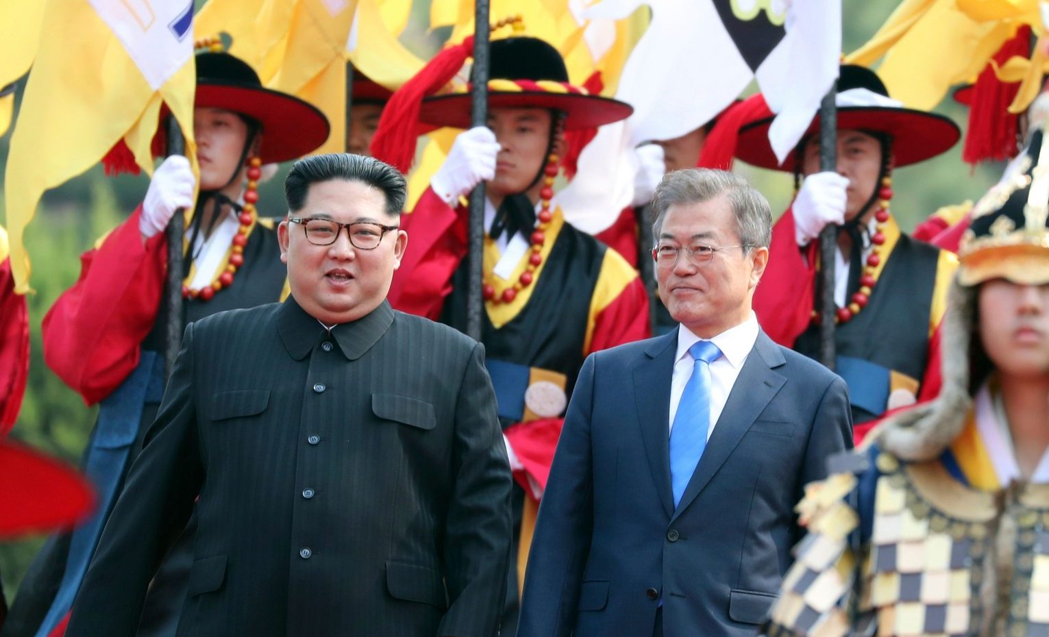 Une visite sous haute surveillance