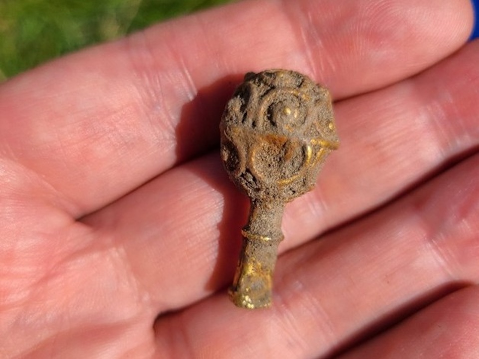 Le mystère de ce petit objet en or