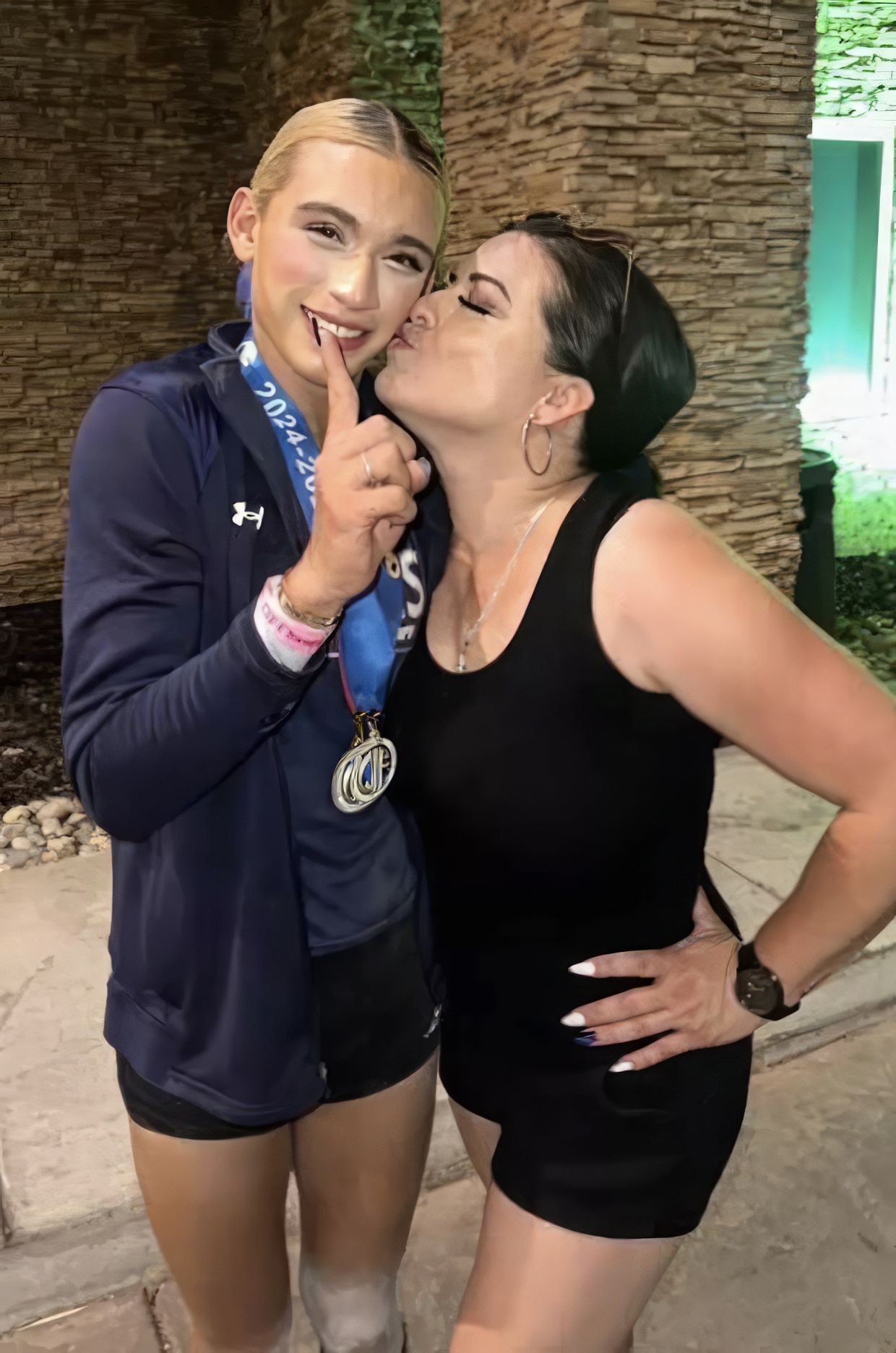 La réponse de la mère : 'Ma fille n'est pas le problème'