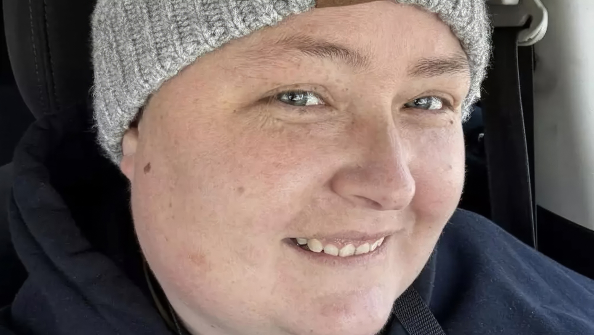 Décès de Katie Slaton à 37 ans : les 12 symptômes du cancer de l’estomacs à connaître