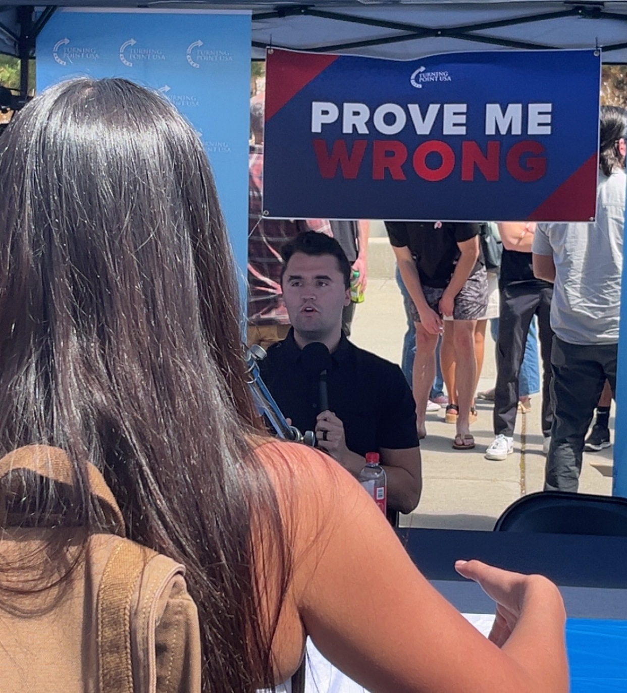 Ses derniers mots : 'Avec ou sans la violence des gangs ?'