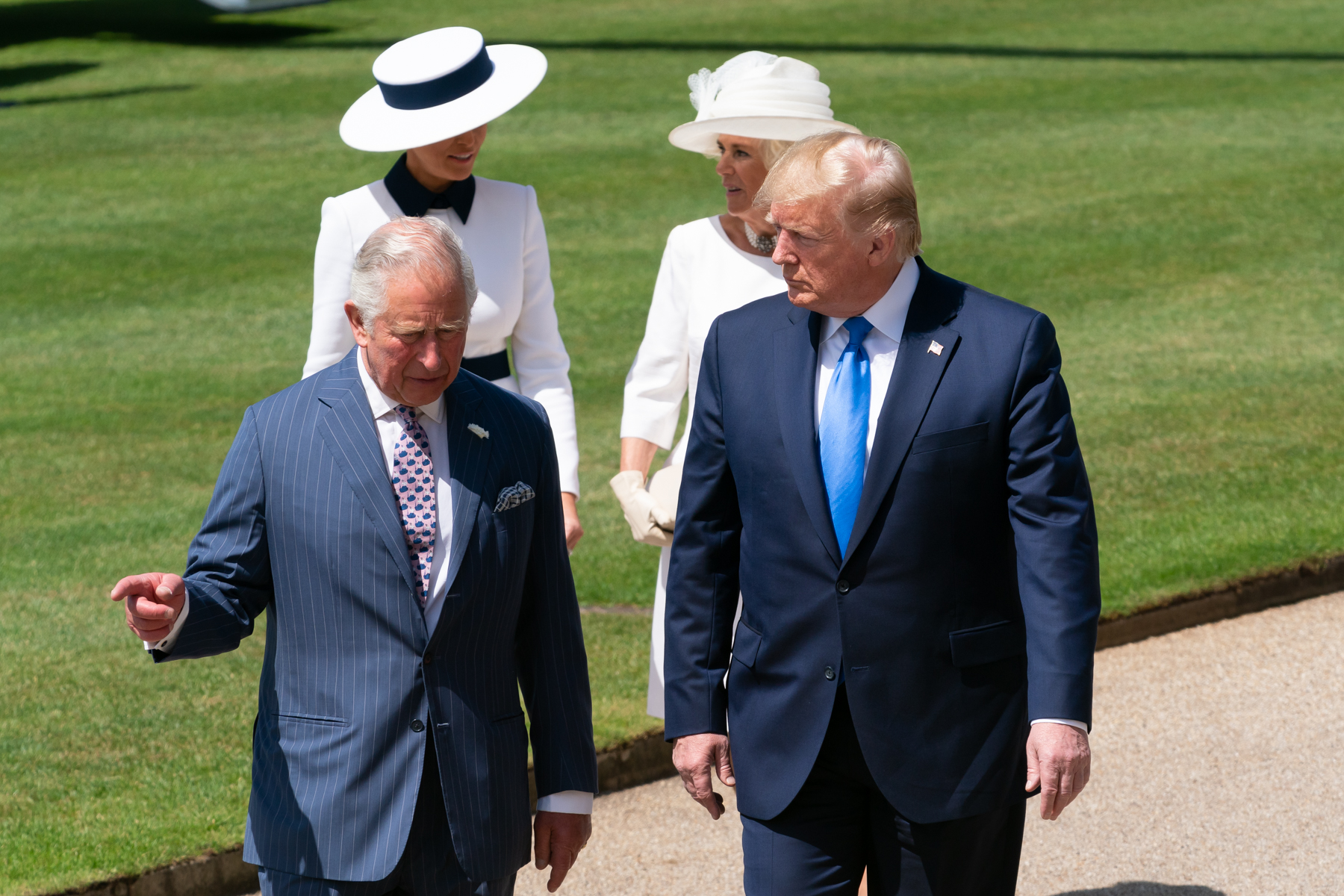 Une diplomatie de la flatterie