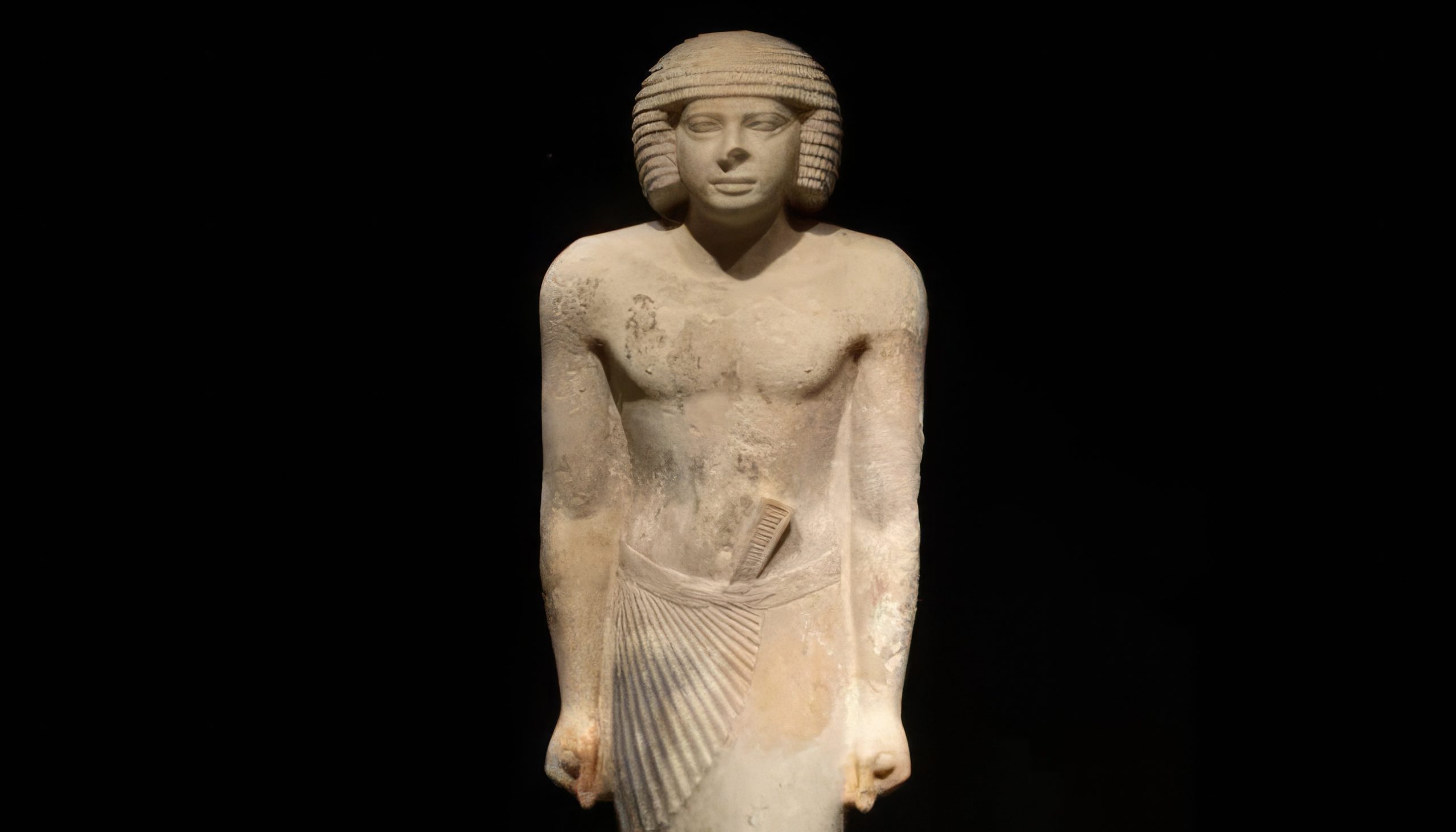 Une statue égyptienne antique de &quot;Messi&quot; découverte : un chef-d&#039;œuvre sans pareil