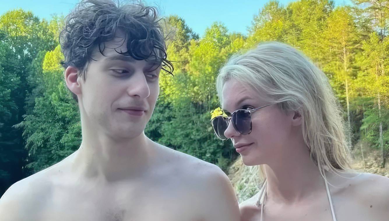 Le petit ami de la réfugiée ukrainienne tuée dans un train accuse le juge d’avoir libéré le suspect