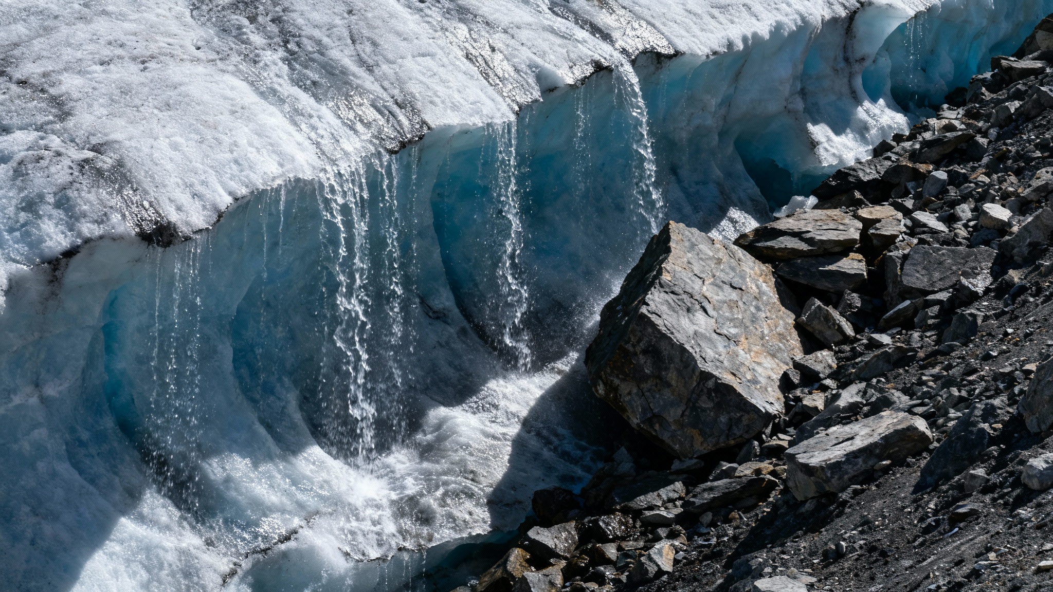 Quand la fonte des glaces déstabilise la montagne