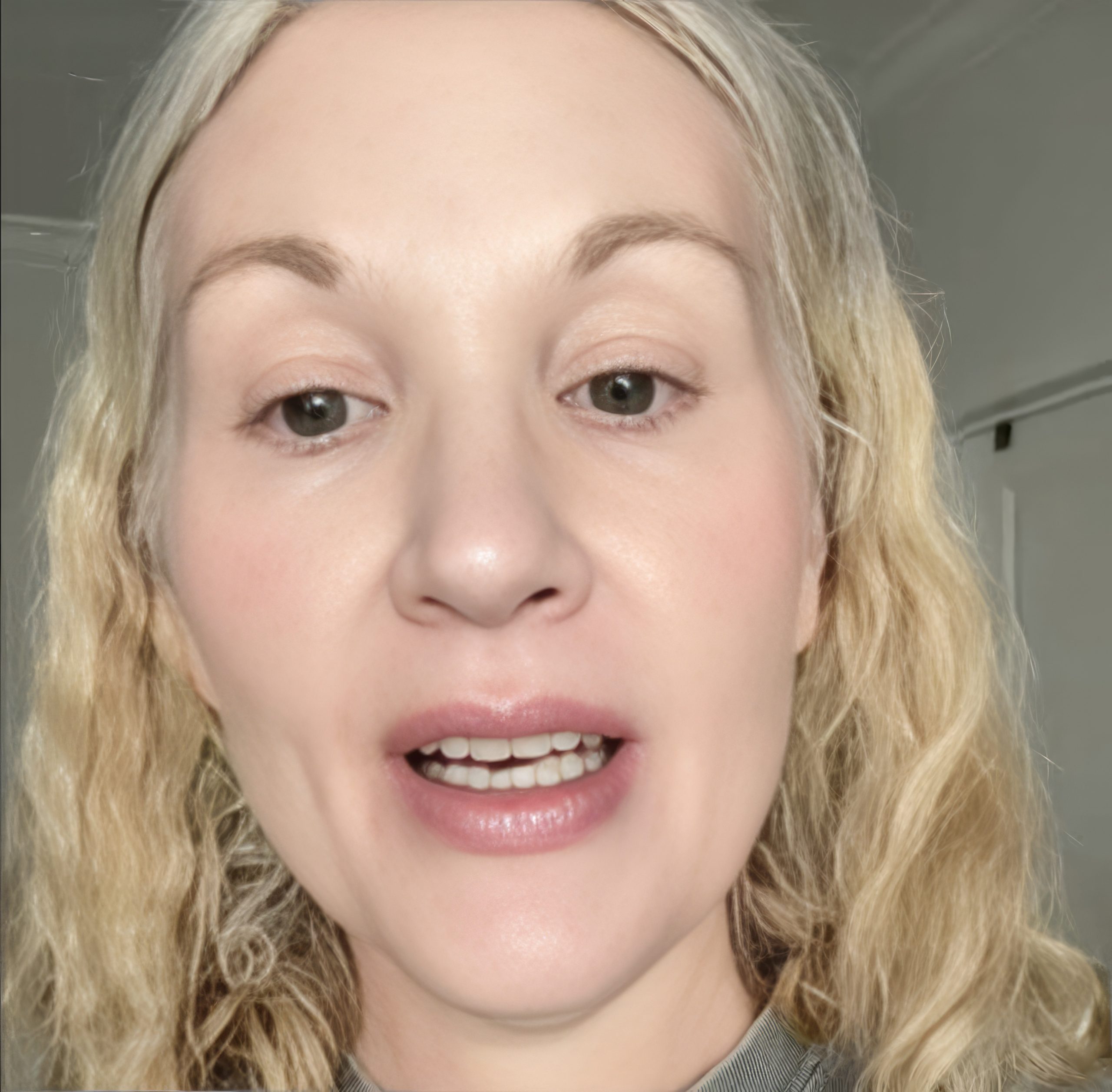 Les tout premiers signes : Des mots qui s'emmêlent