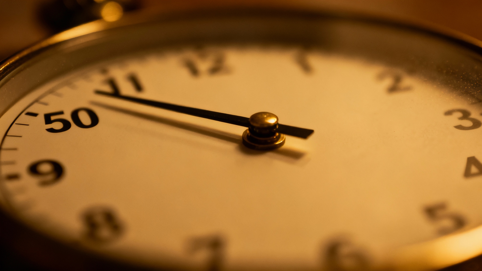 Ces 5 signes discrets pourraient cacher un caillot sanguin : après 50 ans, les ignorer est un risque mortel