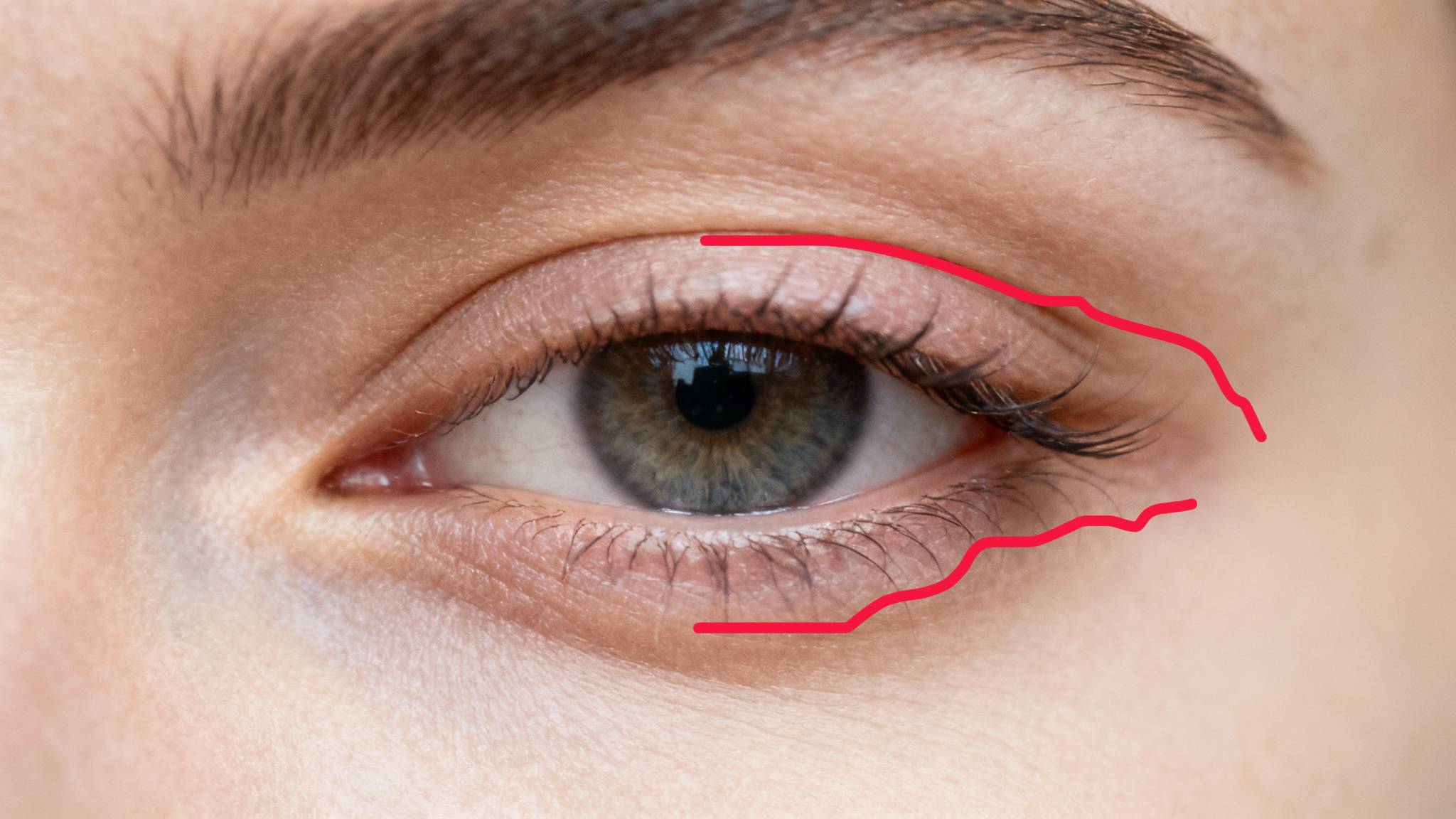 Pourquoi ma paupière n&#039;arrête-t-elle pas de sauter ? Pas de panique !