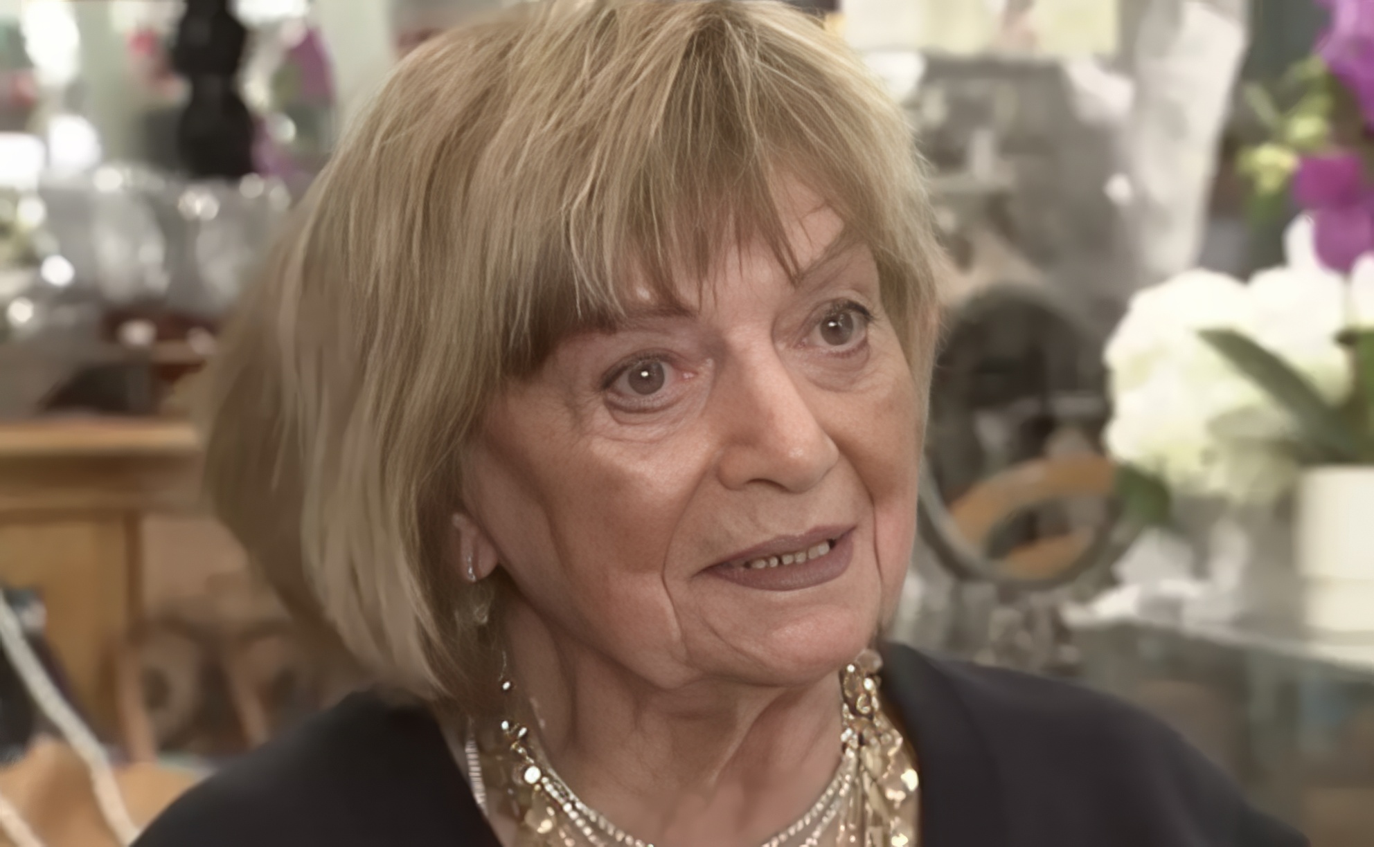 À 101 ans, elle travaille encore 6 jours par semaine et explique pourquoi elle ne veut pas prendre sa retraite