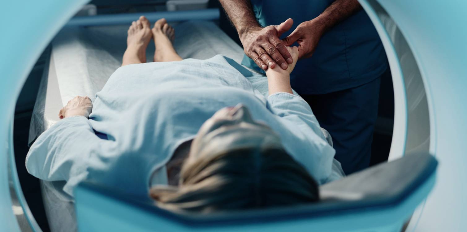 Les experts tirent la sonnette d’alarme : un type de cancer en forte hausse chez les jeunes femmes