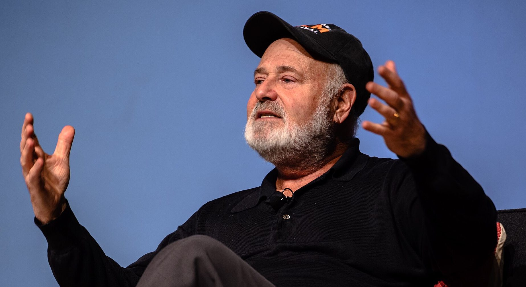 Rob Reiner, l&rsquo;icône de &lsquo;Quand Harry rencontre Sally&rsquo;, et son épouse retrouvés morts : leur fils arrêté, soupçonné du double meurtre