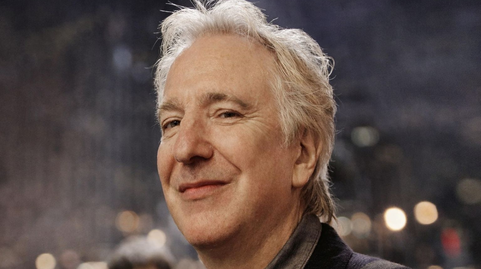 La veuve d'Alan Rickman brise le silence sur le cancer du pancréas et ses symptômes sournois