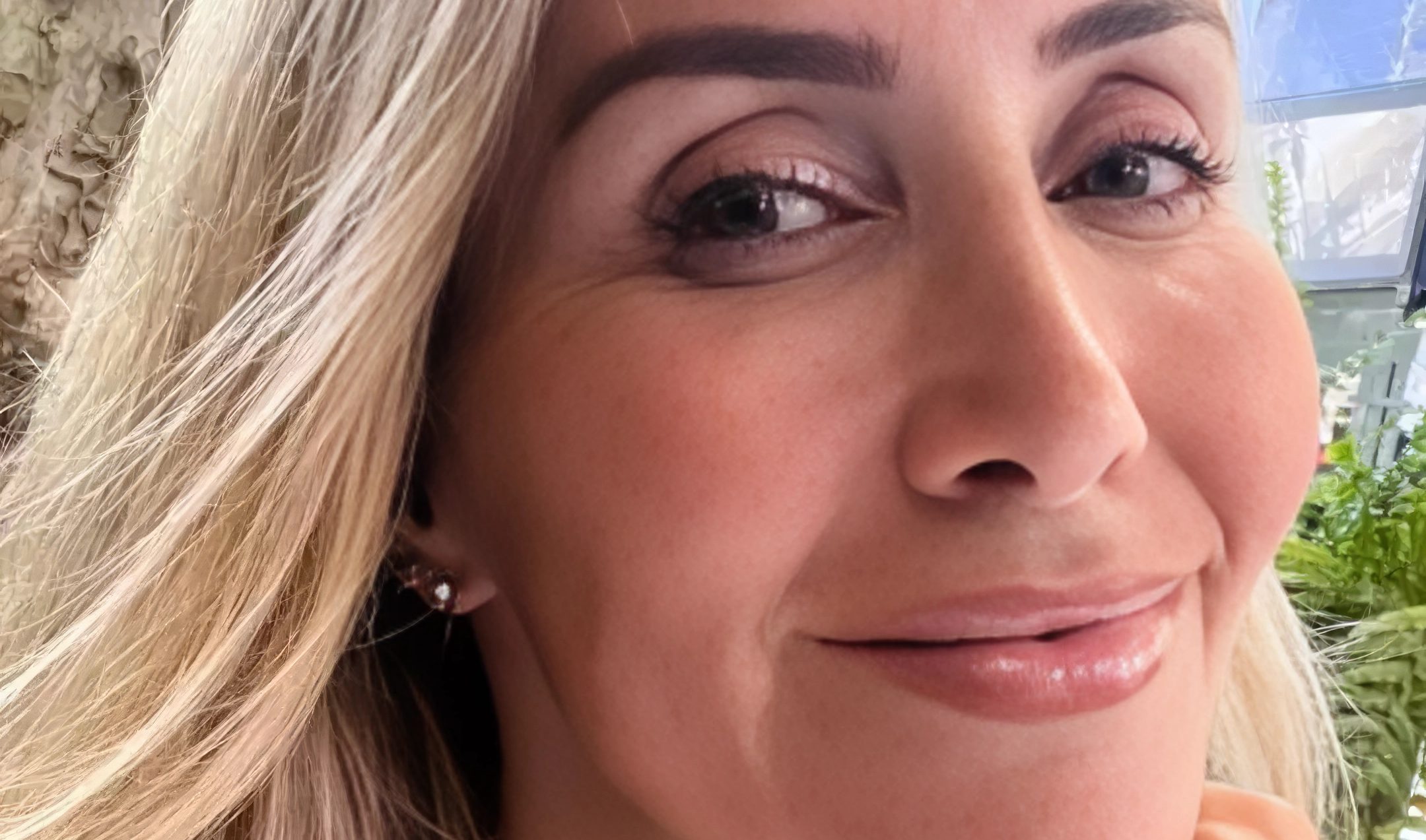 Une mère de famille raconte pourquoi elle a tout quitté pour devenir une « Accompagnatrice privée » célèbre