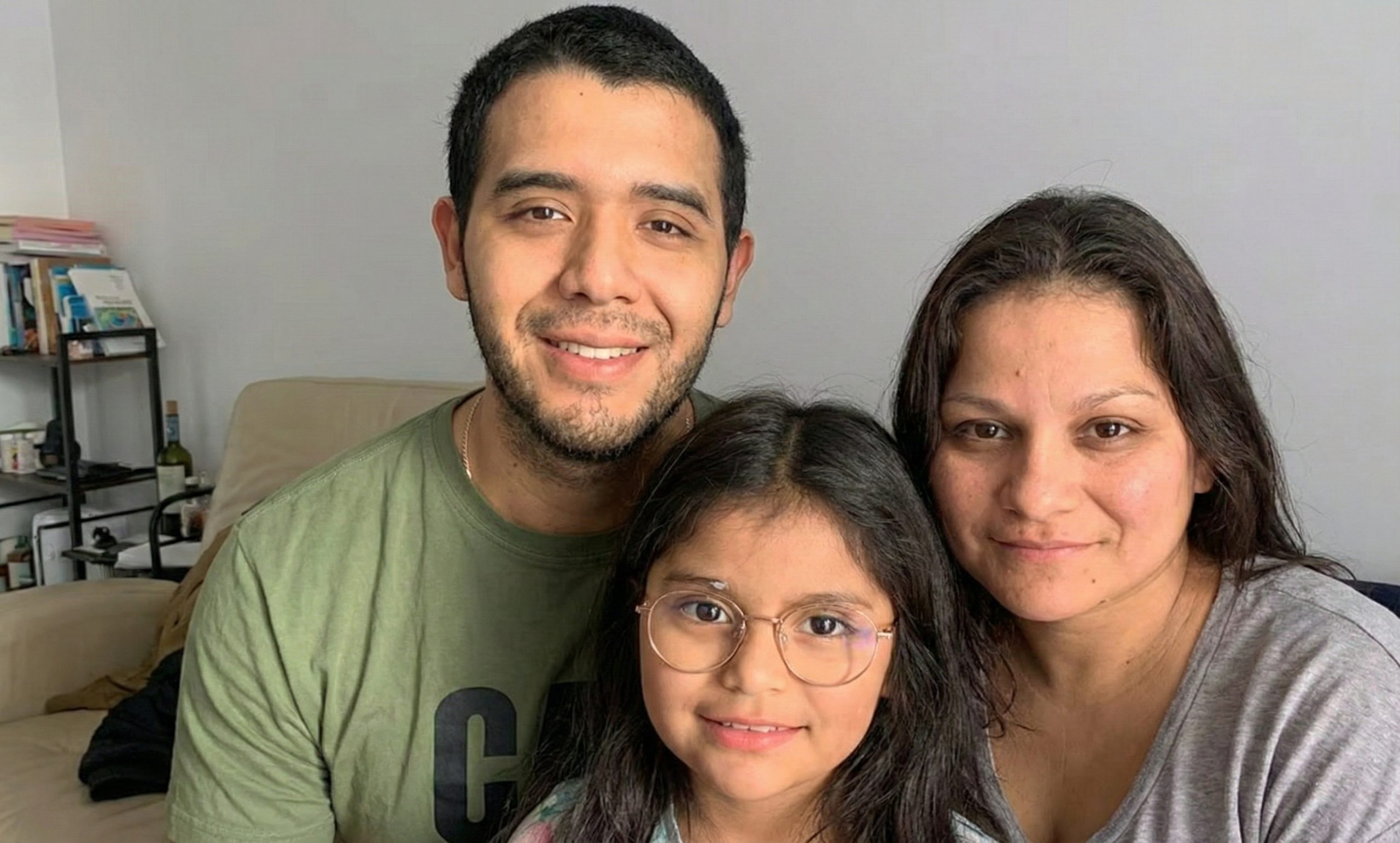 Échec d’un point au test de français : une famille mexicaine forcée de quitter le Québec