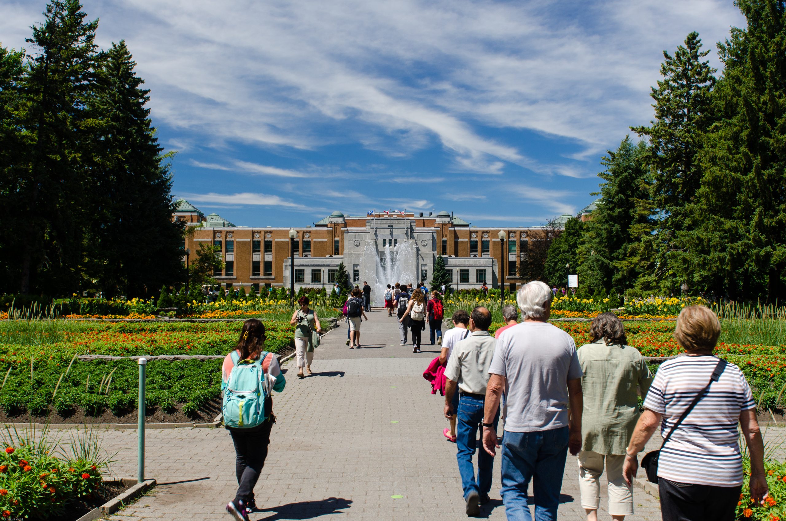 Jardin botanique : 140 millions pour sauver les serres de l'oubli