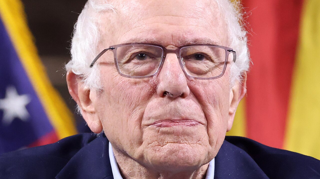 Bernie Sanders propose de taxer les milliardaires à 5 % pour financer des chèques de 12 000 $ aux familles