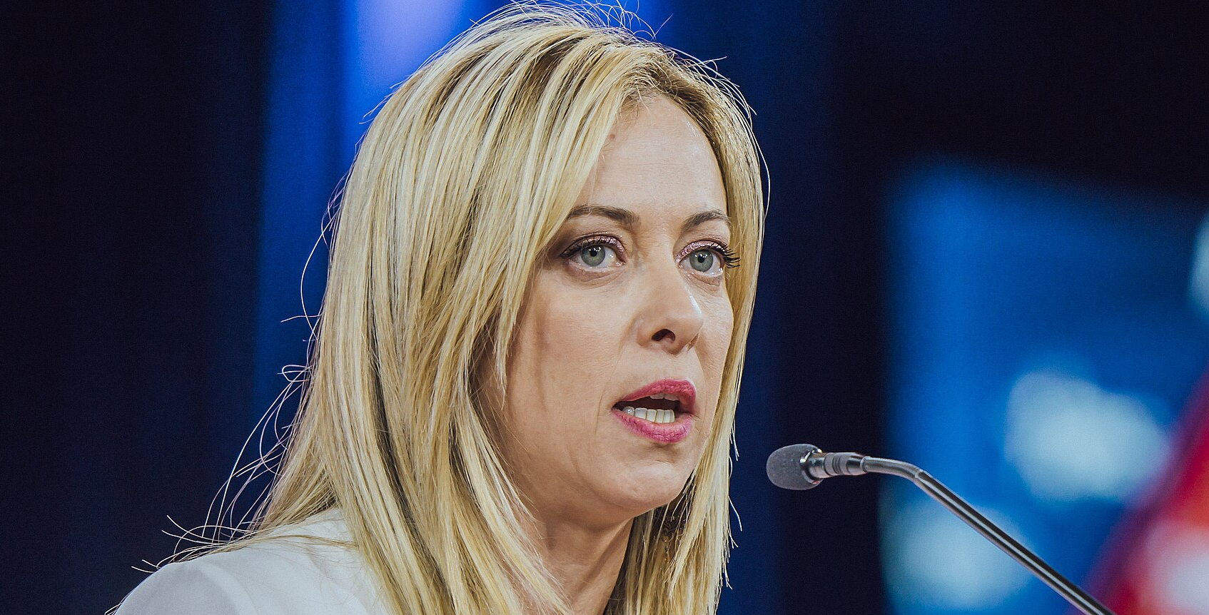 L’Italie refuse l’atterrissage de chasseurs et bombardiers américains