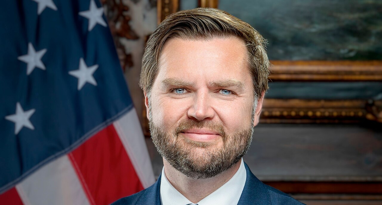 Élection 2028 : les chances de JD Vance scrutées après une polémique sur les électeurs MAGA