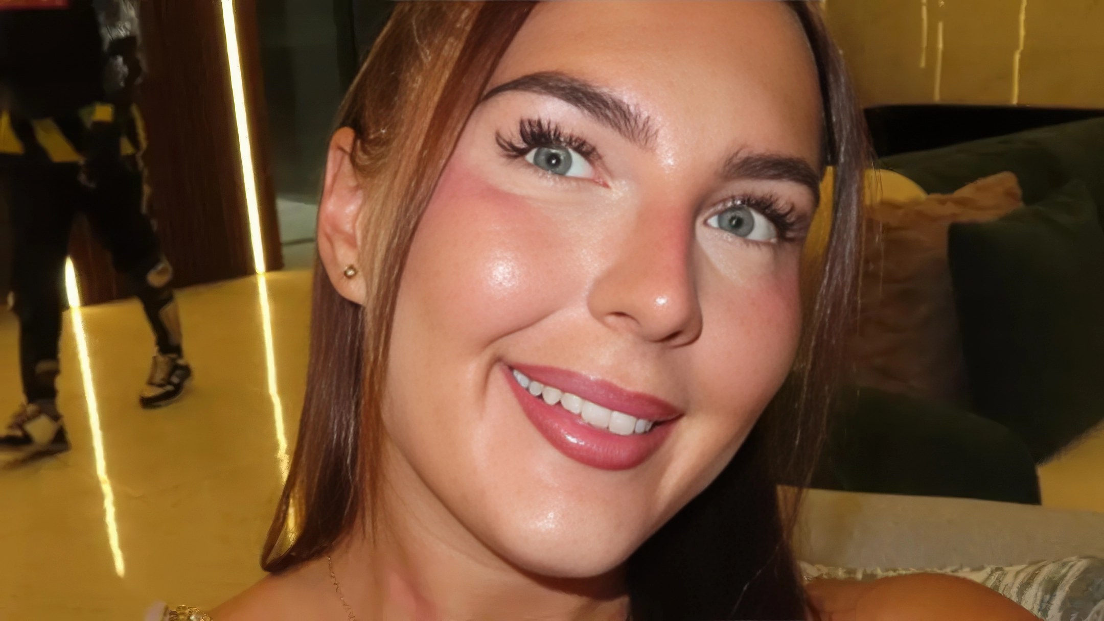 Britannique de 25 ans risquant la prison à vie à Dubaï : sa mère brise le silence