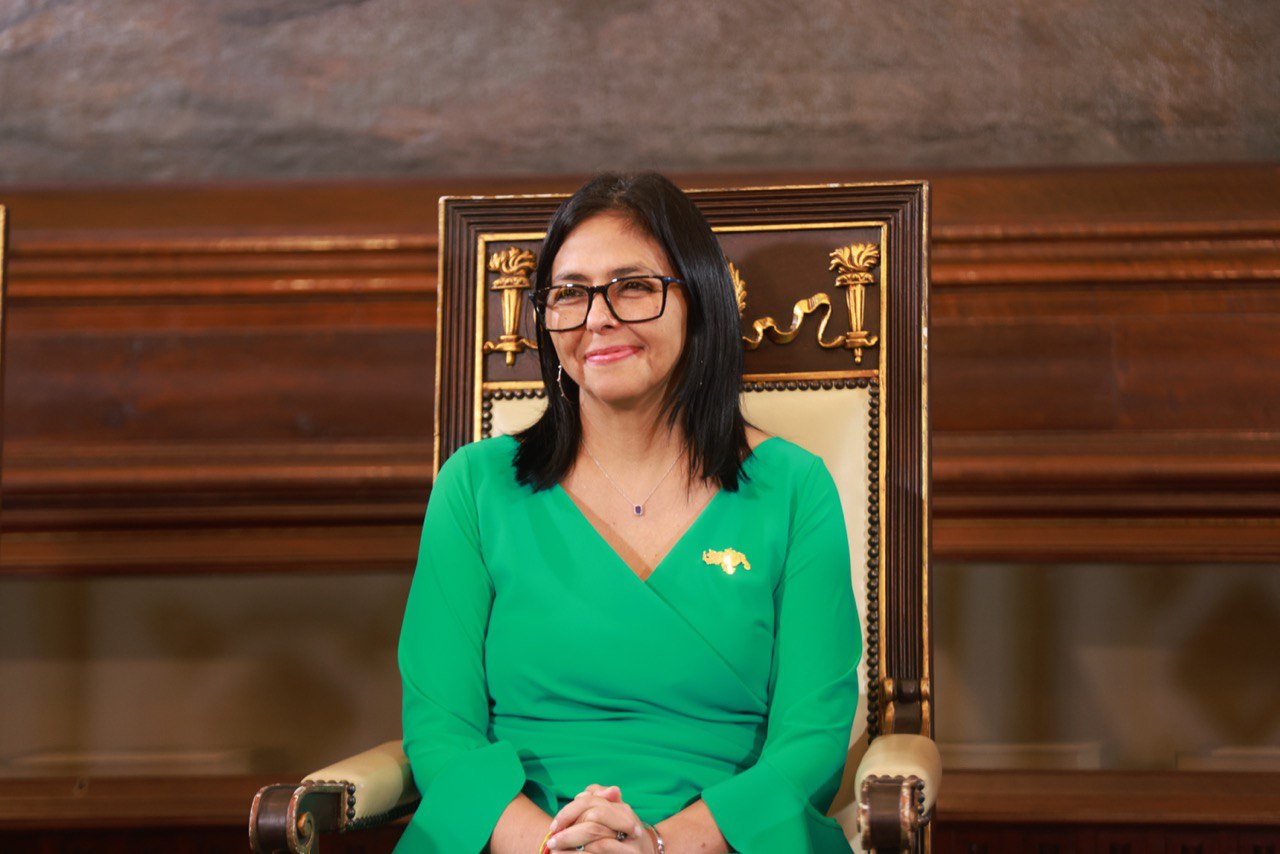 Delcy Rodríguez asume como Presidenta Encargada de la República Bolivariana de Venezuela 04.jpg