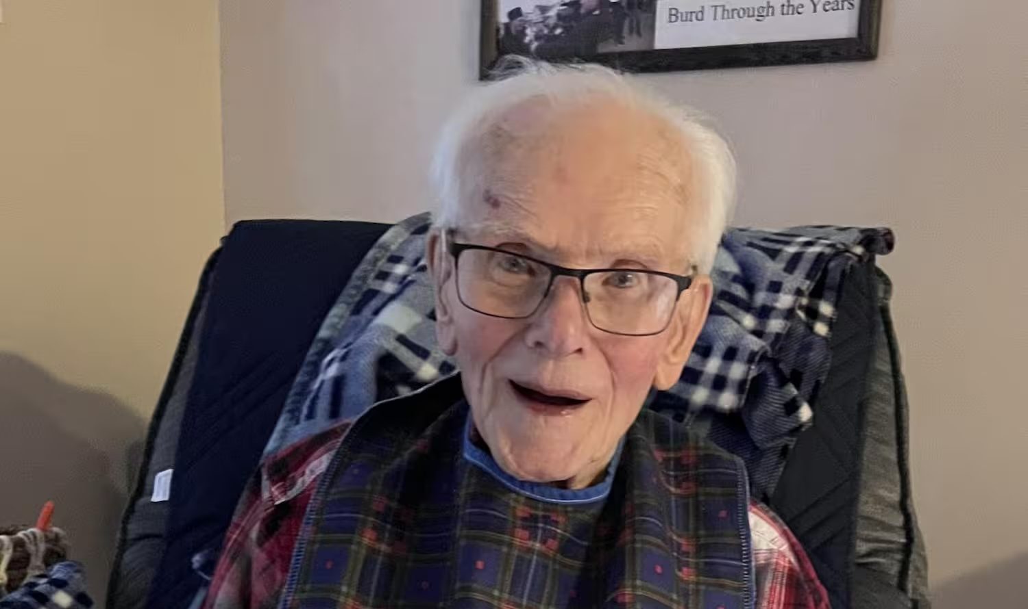 À 110 ans, l’homme le plus vieux du Canada tire sa révérence