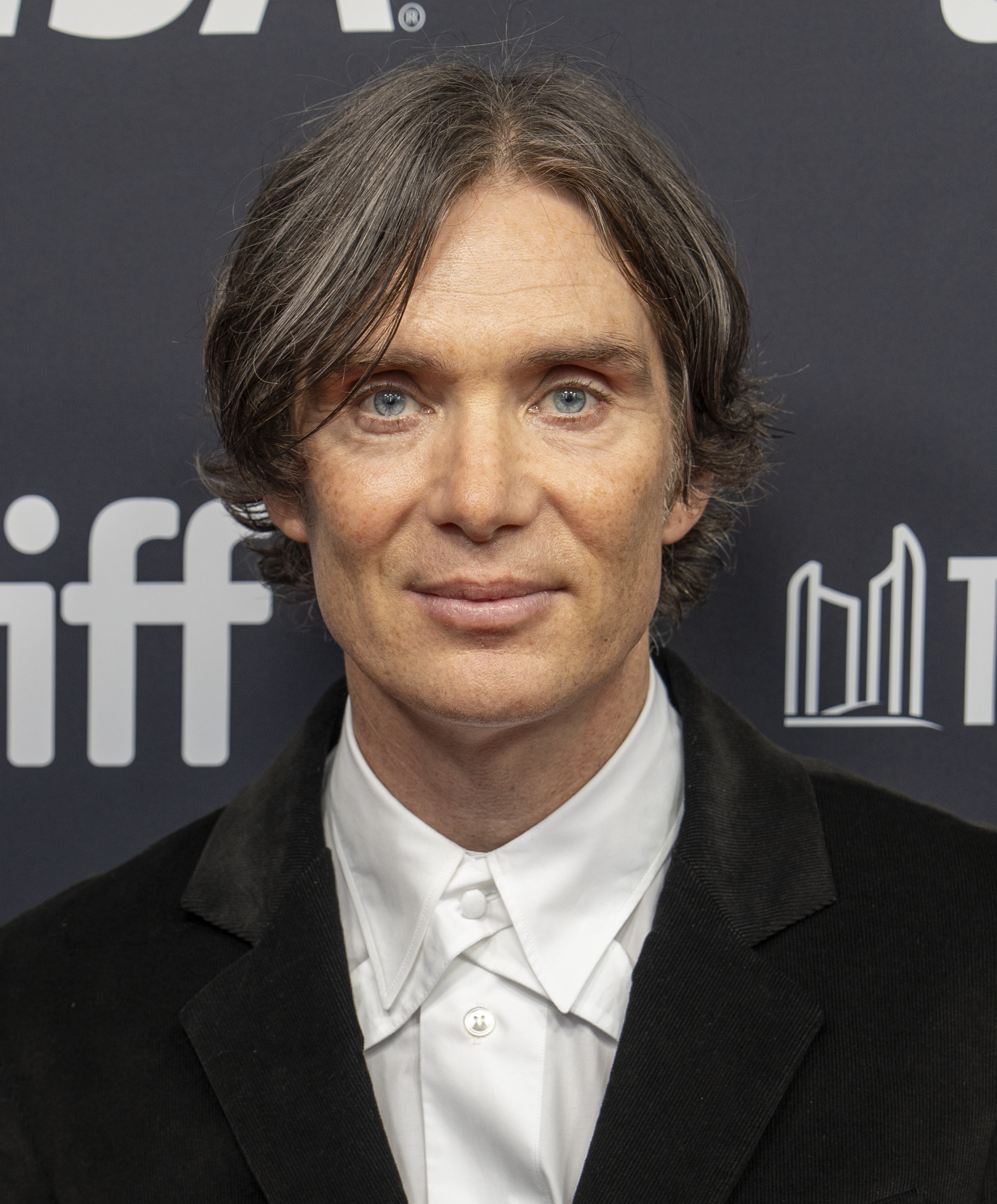 CillianMurphy-TIFF2025-01-Cropped (cropped).png