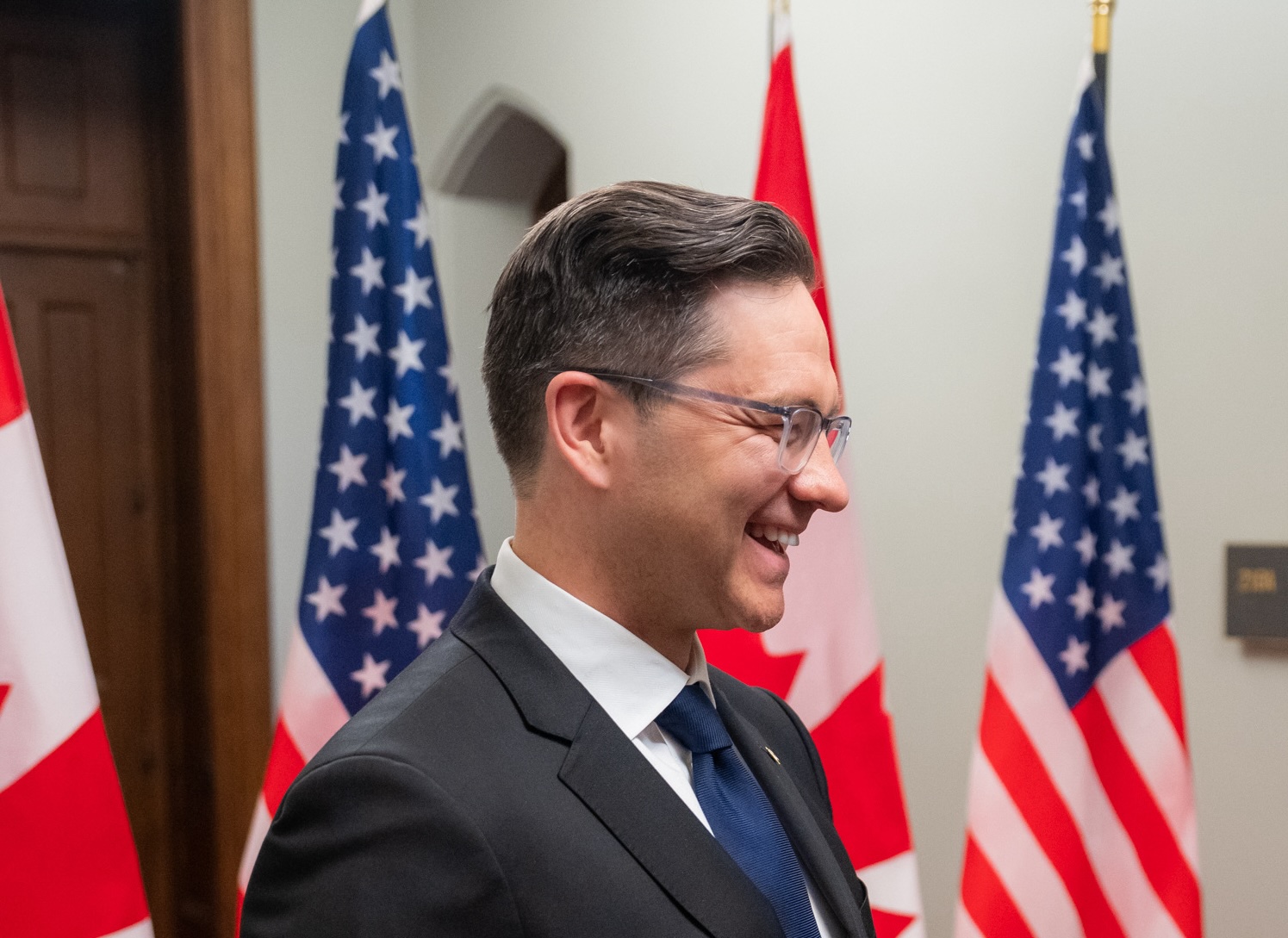 Mark Carney domine : Pierre Poilievre joue son avenir politique