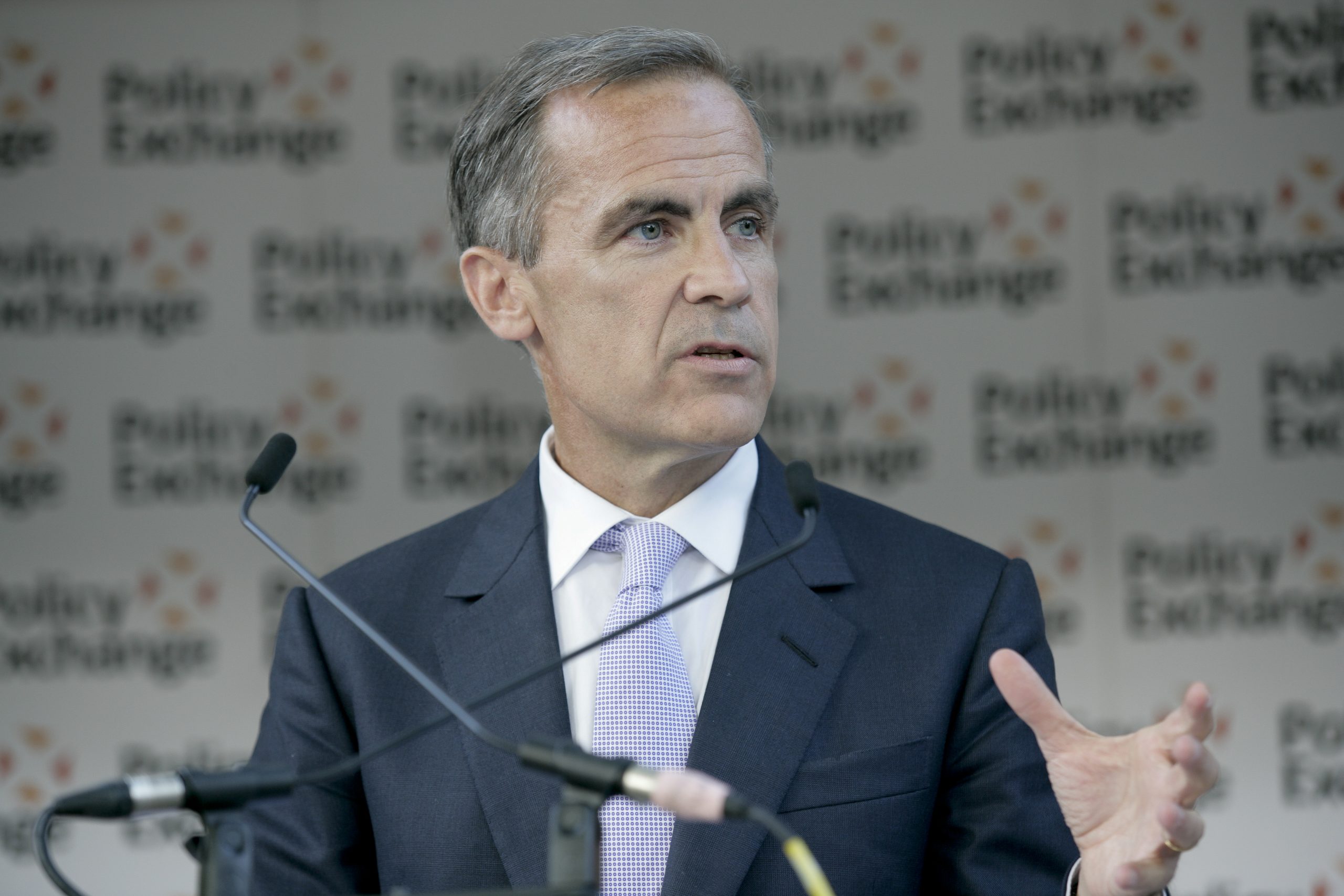 Bank of England Governor Mark Carney speaks at the 2015 Policy Exchange summer party (19631516524).jpg