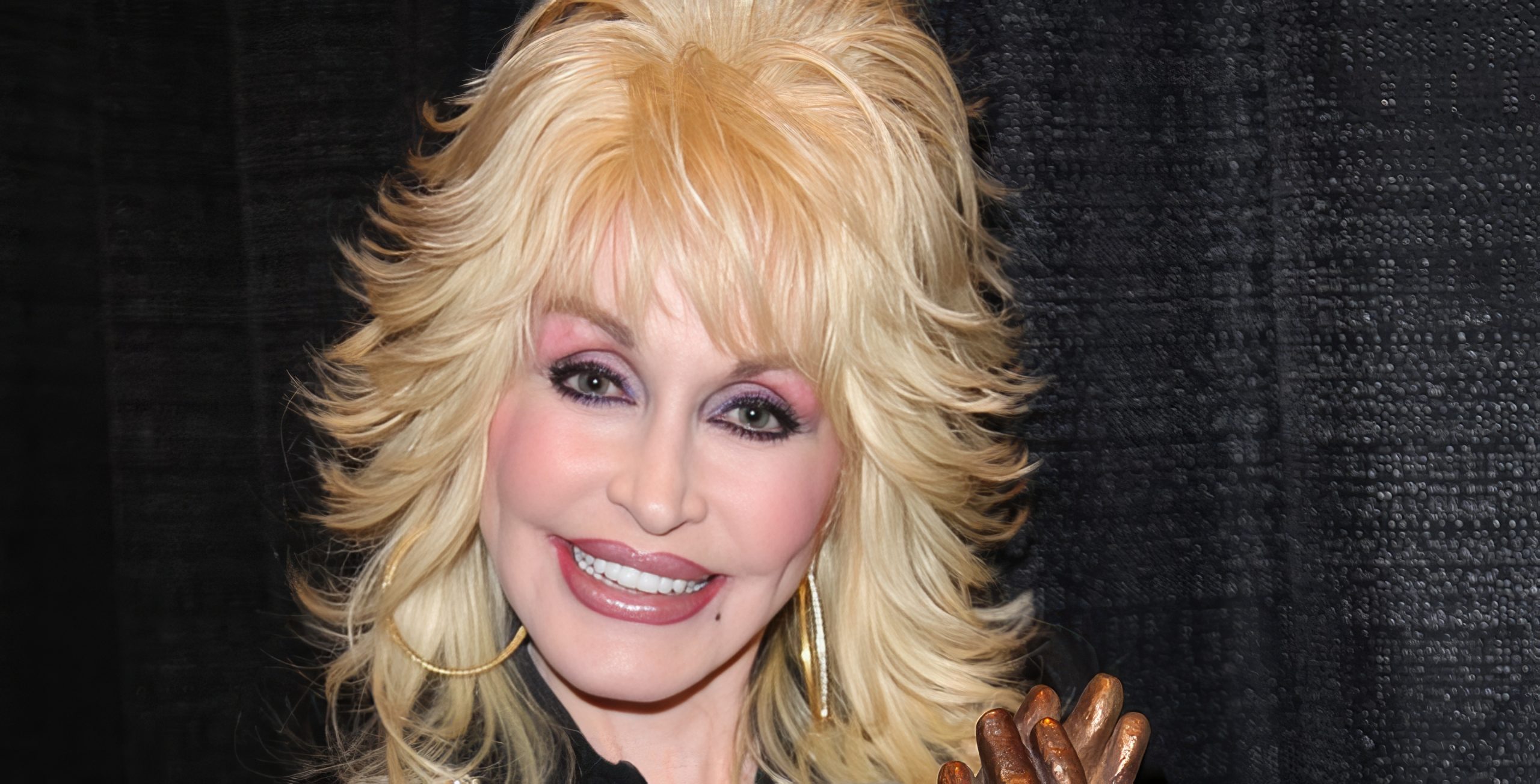 Dolly Parton partage des nouvelles de santé et annule sa résidence à Las Vegas