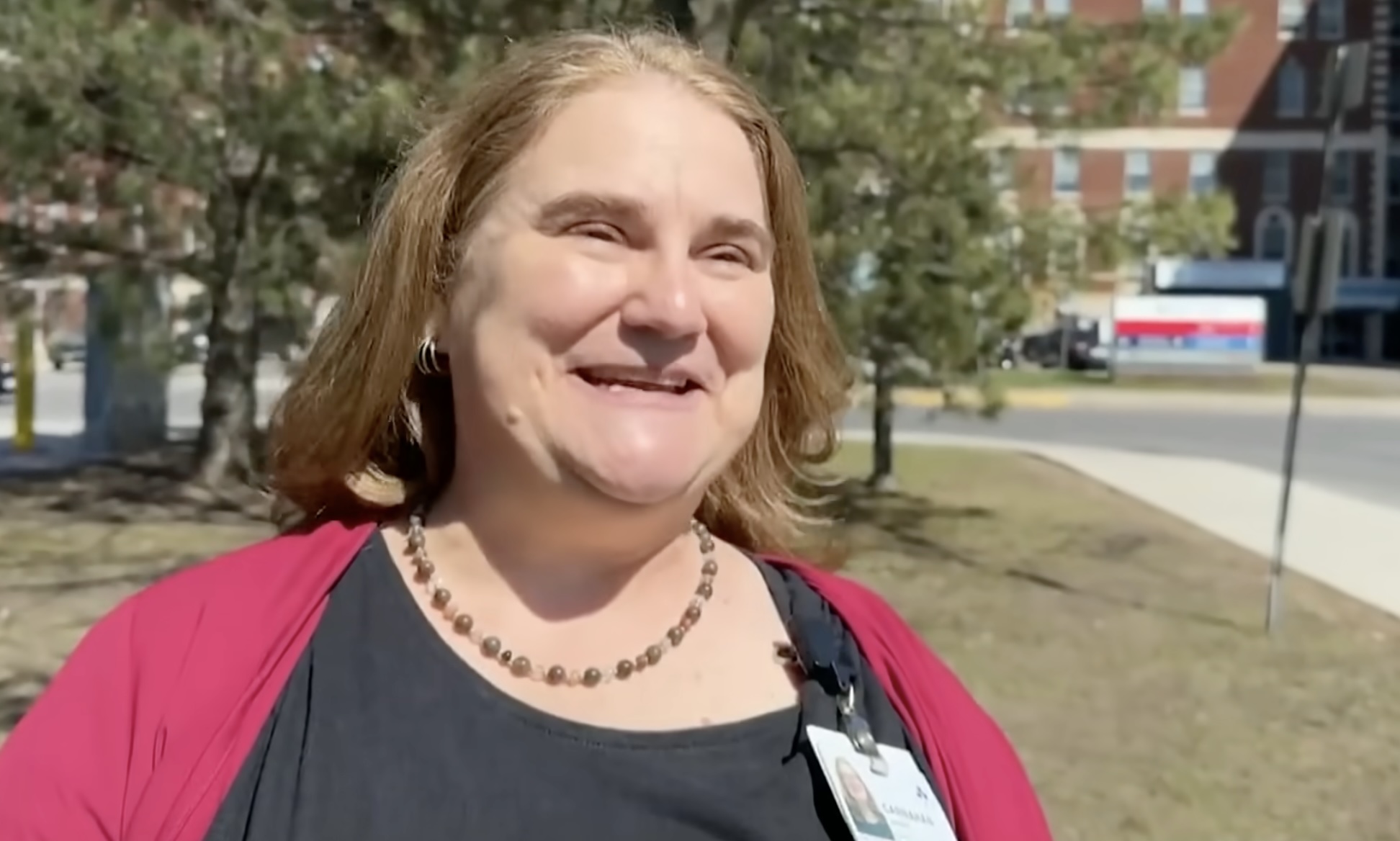 De la frustration à l’opportunité : une médecin américaine explique pourquoi elle a quitté les États-Unis pour le Canada